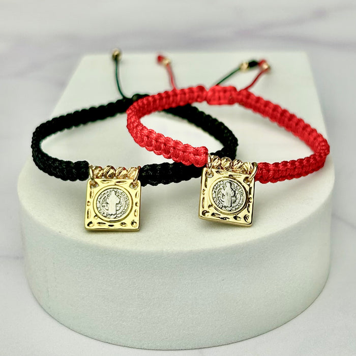 Combo de Pulseras Tejidas Escapulario San Benito Balín Italy Negra y Roja