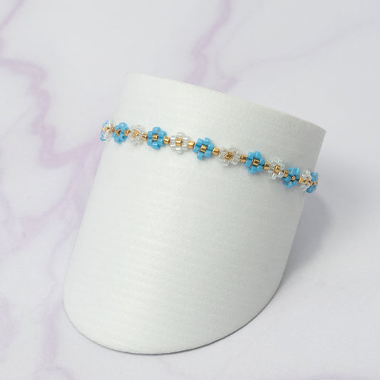 Pulsera Miyuki Flores Azul y Blancas con extensor
